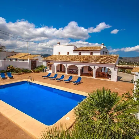 Villa Pere - Panoramic Hillside House In Benissa *