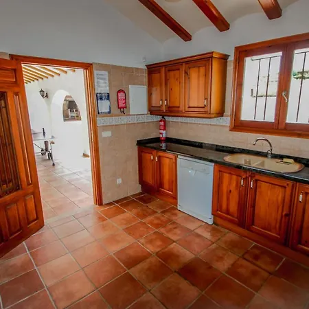 Villa Pere - Panoramic Hillside House In Benissa